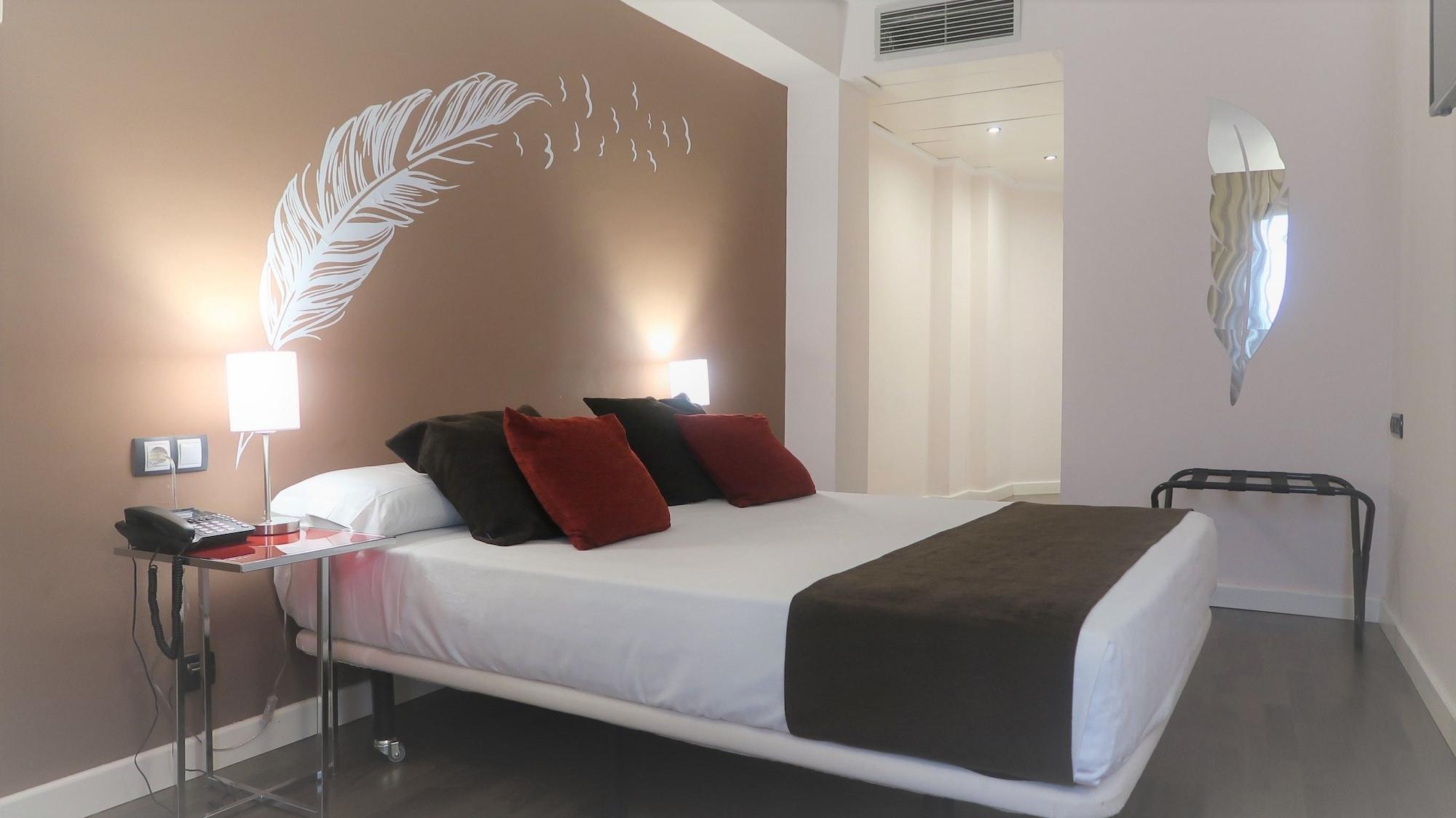 Hotel Teruel Plaza Экстерьер фото
