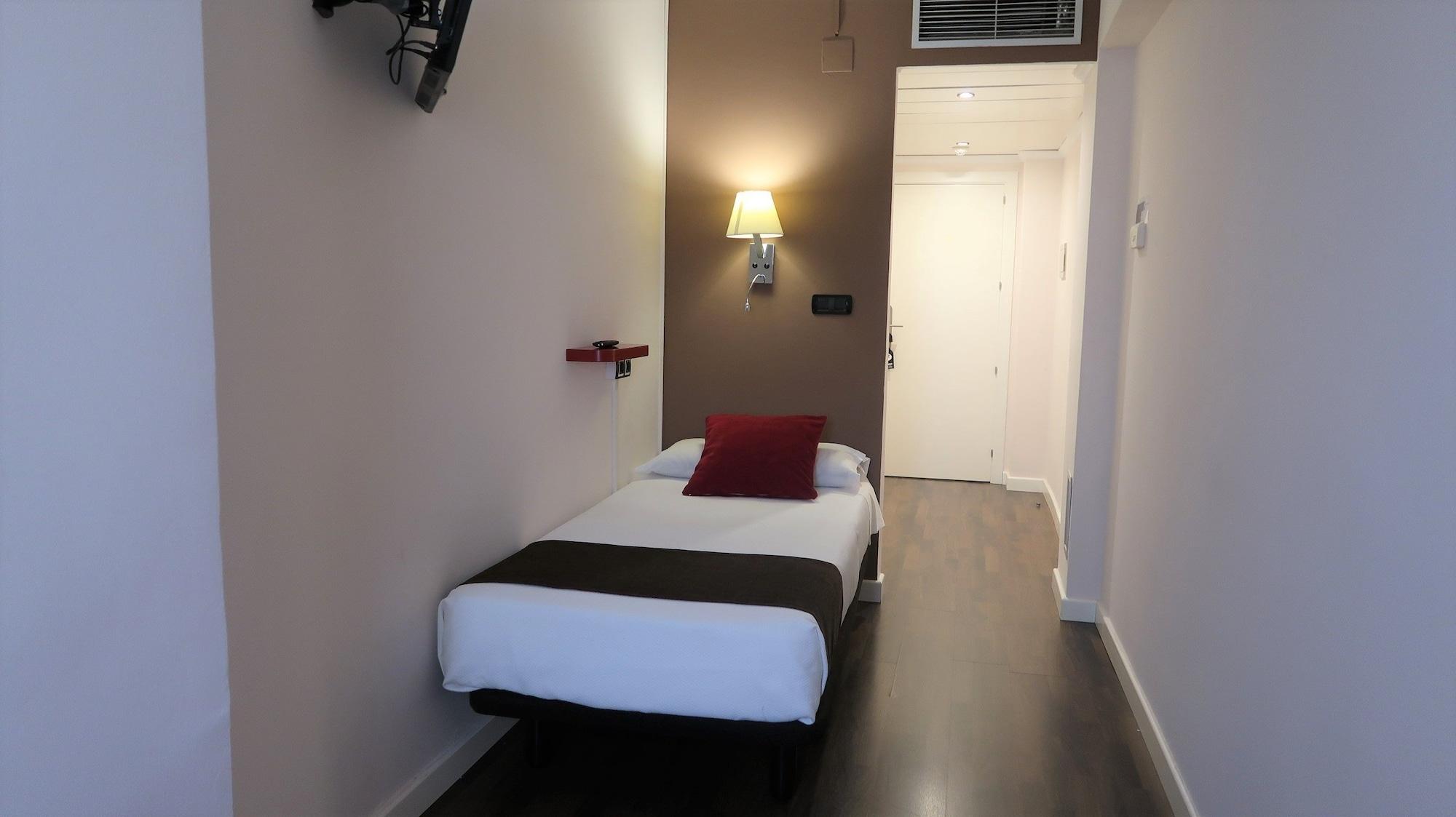 Hotel Teruel Plaza Экстерьер фото