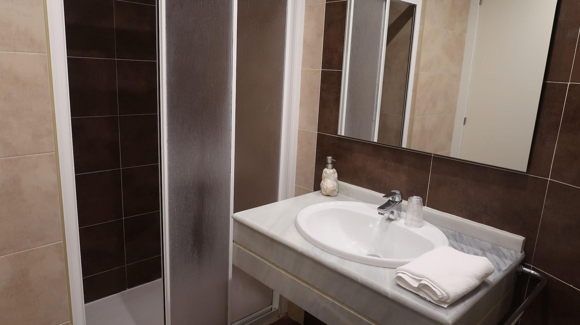 Hotel Teruel Plaza Экстерьер фото