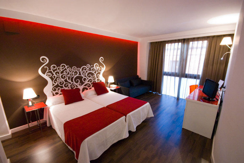 Hotel Teruel Plaza Экстерьер фото