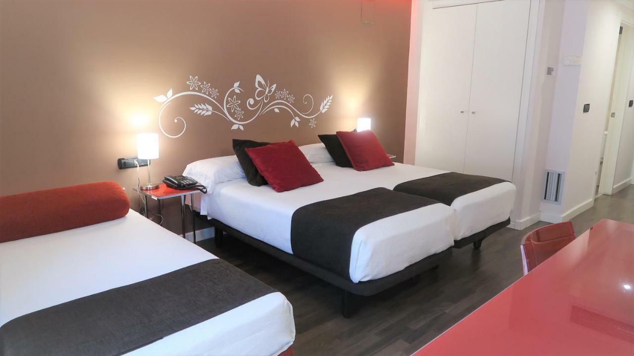 Hotel Teruel Plaza Экстерьер фото